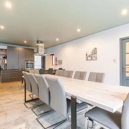 Spacious Villa Near The Beach Ferienhaus Ostende