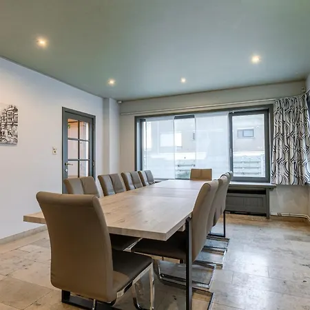 Ferienhaus Spacious Villa Near The Beach Ostende